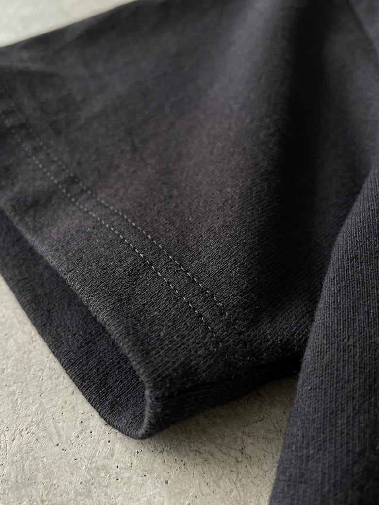 FITTED T-SHIRT - BLACK